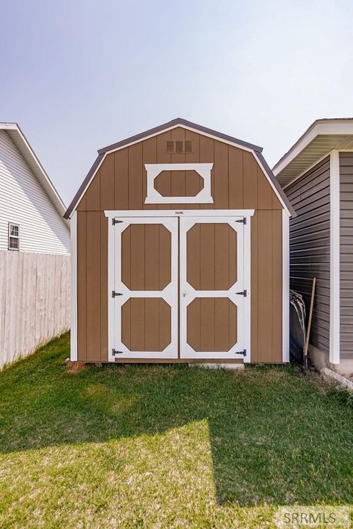 Image 81 of property listing at 1557 N Quinn Creek Road, Idaho Falls, ID 83401