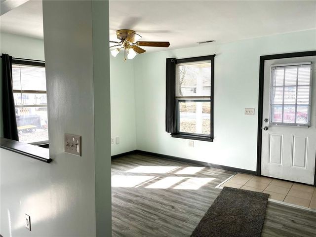 1021 N Poplar Street, Ottawa, KS 66067