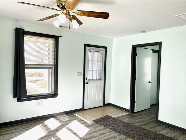 1021 N Poplar Street, Ottawa, KS 66067