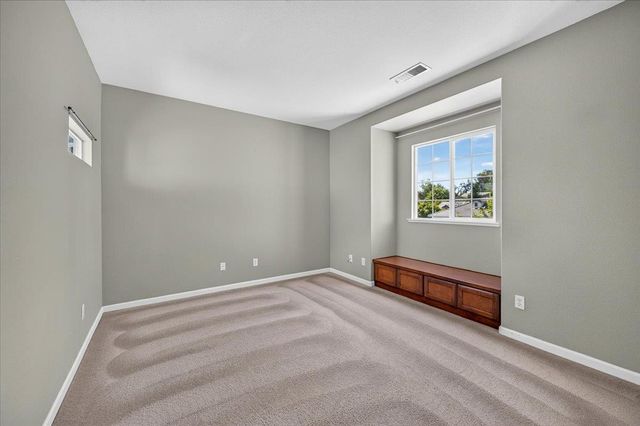 1114 E Oakmont Avenue, Fresno, CA 93730