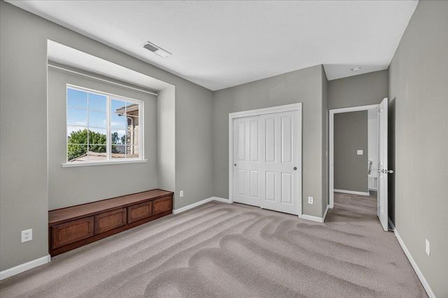 1114 E Oakmont Avenue, Fresno, CA 93730
