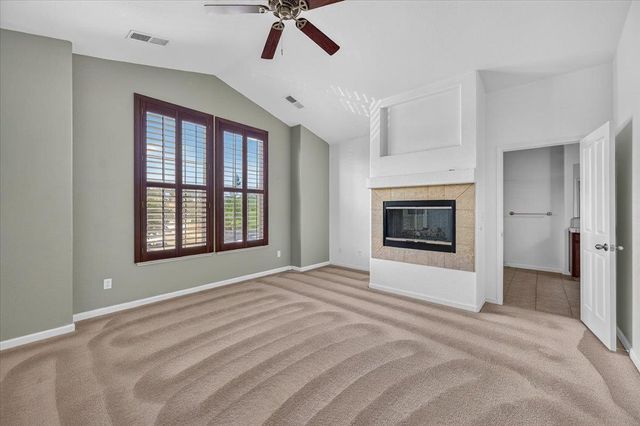 1114 E Oakmont Avenue, Fresno, CA 93730