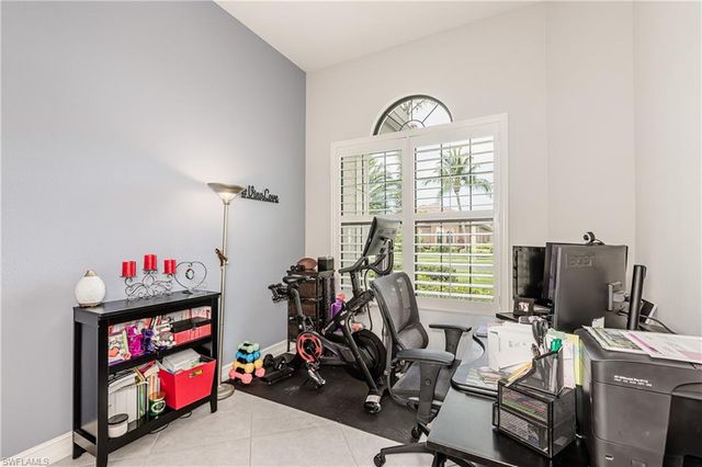 7307 Acorn WAY, Naples, FL 34119