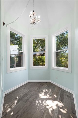 430 S 5th Street, Jacksonville, OR 97530
