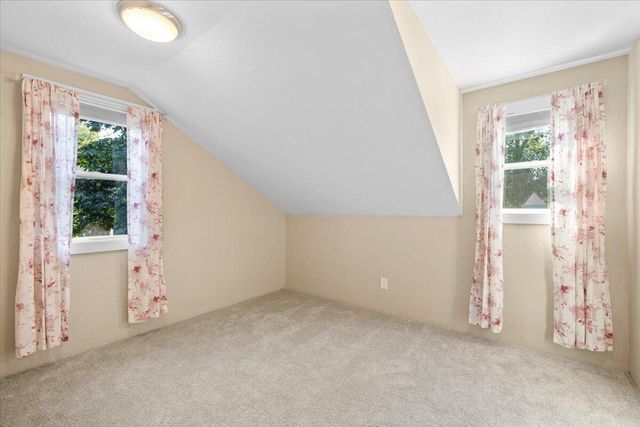 430 S 5th Street, Jacksonville, OR 97530