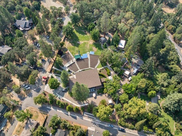430 S 5th Street, Jacksonville, OR 97530