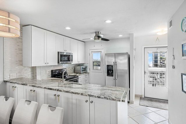 3851 N Ocean Boulevard N 403, Gulf Stream, FL 33483