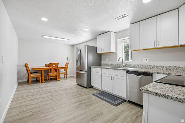172 S 350 E, Farmington, UT 84025