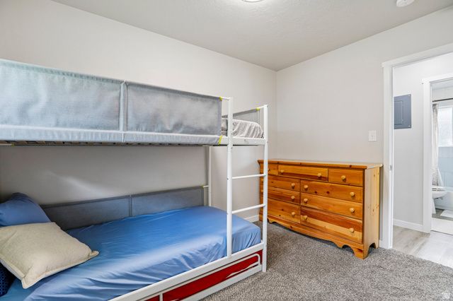172 S 350 E, Farmington, UT 84025