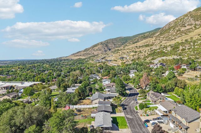 172 S 350 E, Farmington, UT 84025