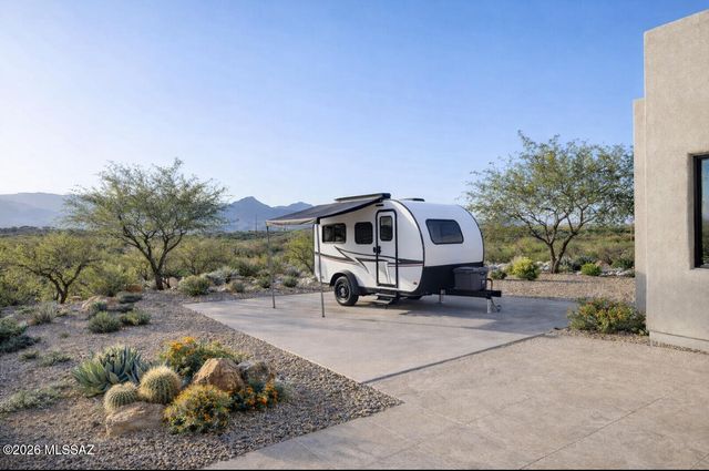 180 Via Agua Sarca, Rio Rico, AZ 85648