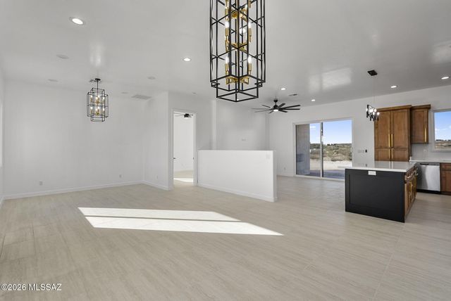 180 Via Agua Sarca, Rio Rico, AZ 85648