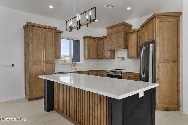 180 Via Agua Sarca, Rio Rico, AZ 85648