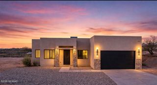 180 Via Agua Sarca, Rio Rico, AZ 85648