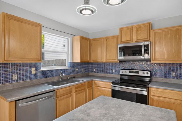 13636 Merseyside DR, Pflugerville, TX 78660