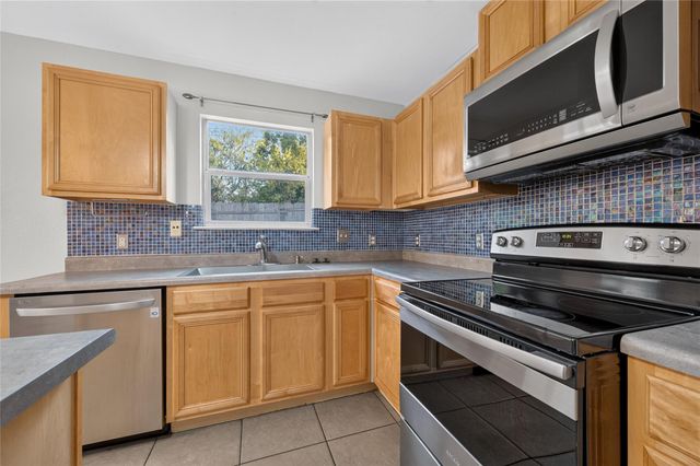 13636 Merseyside DR, Pflugerville, TX 78660