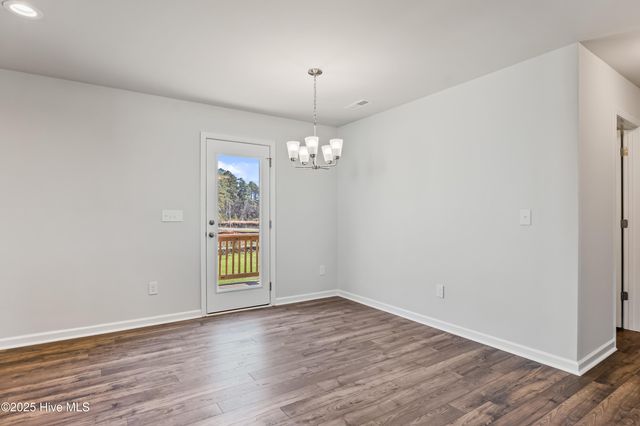 327 Happy Trail Road, Aberdeen, NC 28315