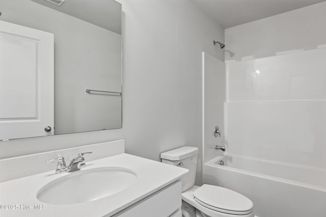 327 Happy Trail Road, Aberdeen, NC 28315