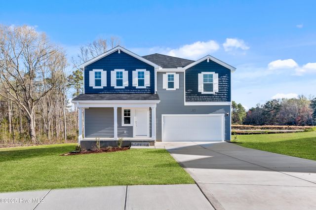 327 Happy Trail Road, Aberdeen, NC 28315