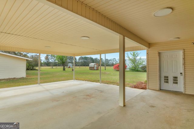 52 Northgate Lane, Collins, GA 30421