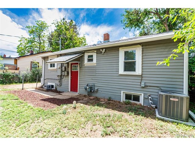 1650 Geneva St, Aurora, CO 80010