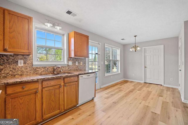 3313 Summit Creek Lane, Loganville, GA 30052