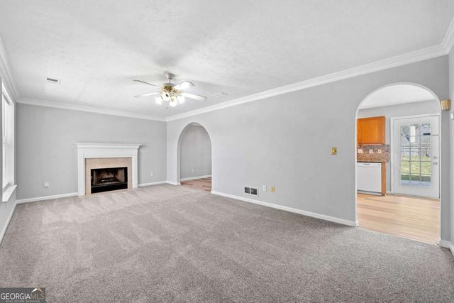 3313 Summit Creek Lane, Loganville, GA 30052