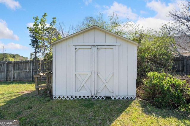3313 Summit Creek Lane, Loganville, GA 30052