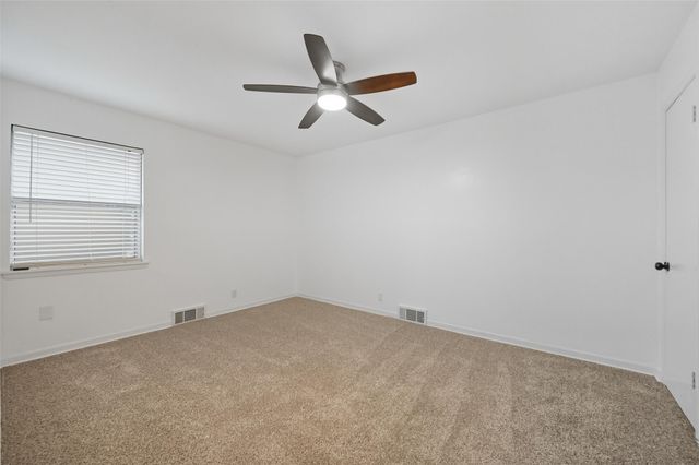 1310 W Cedar Street, Arlington, TX 76012