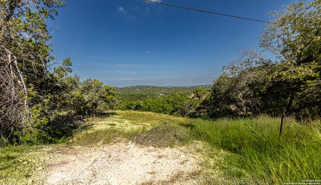 2807 Hiline Dr, Bulverde, TX 78163