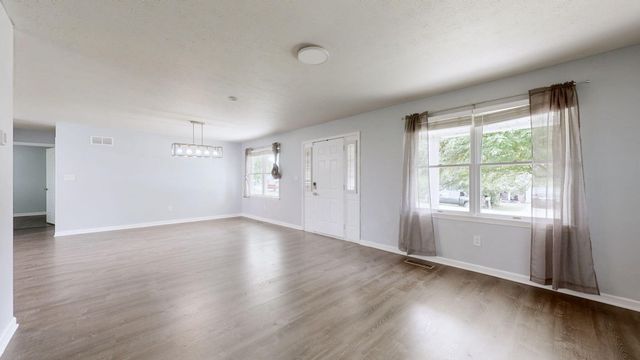 301 Eagle Drive, Lawrenceburg, KY 40342