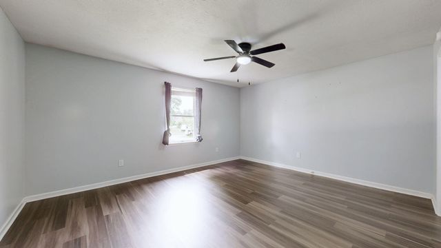 301 Eagle Drive, Lawrenceburg, KY 40342
