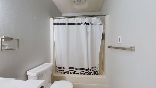 301 Eagle Drive, Lawrenceburg, KY 40342