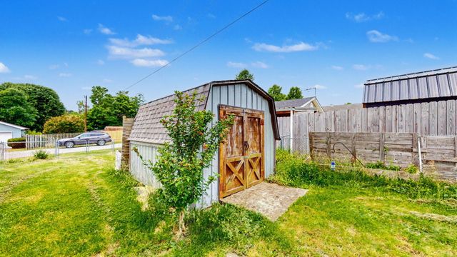 301 Eagle Drive, Lawrenceburg, KY 40342
