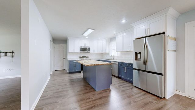 301 Eagle Drive, Lawrenceburg, KY 40342
