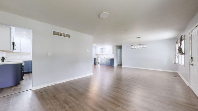 301 Eagle Drive, Lawrenceburg, KY 40342