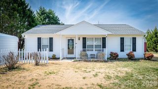 370 Weathers Creek Road, Troutman, NC 28166