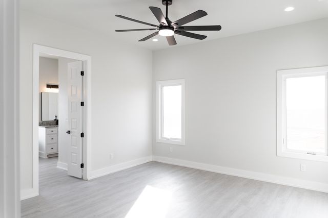 4062 S FM 168, Ropesville, TX 79358