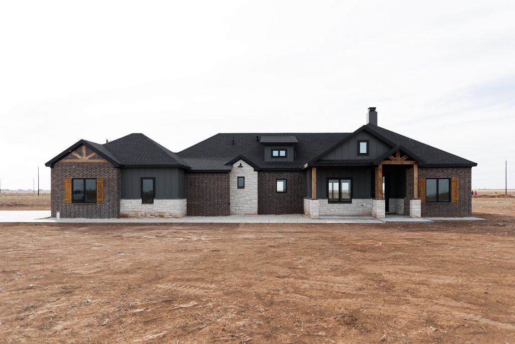 4062 S FM 168, Ropesville, TX 79358