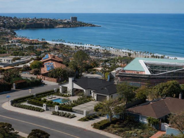 8504 Prestwick Dr, La Jolla, CA 92037