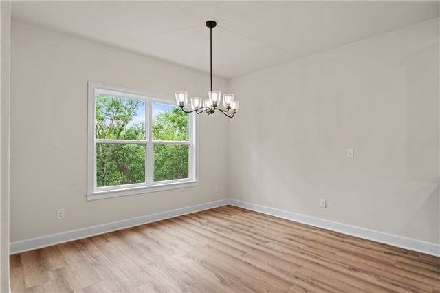 13 Hudson Lane, Bella Vista, AR 72715