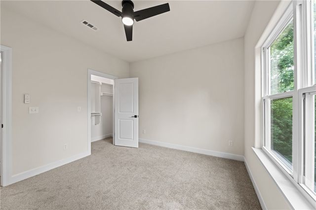 13 Hudson Lane, Bella Vista, AR 72715