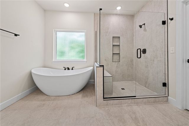 13 Hudson Lane, Bella Vista, AR 72715