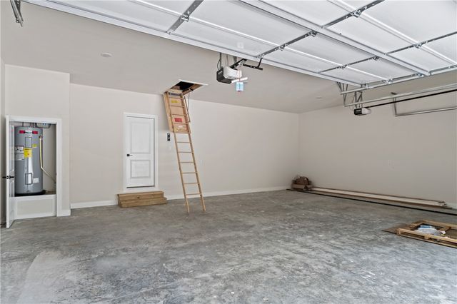 13 Hudson Lane, Bella Vista, AR 72715