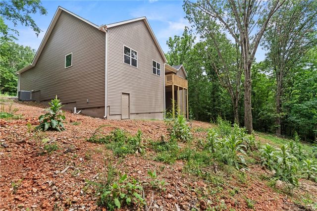 13 Hudson Lane, Bella Vista, AR 72715