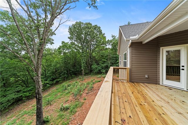 13 Hudson Lane, Bella Vista, AR 72715