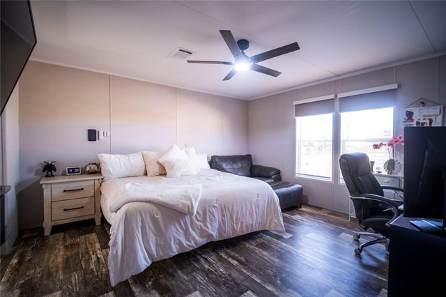 5402 Five Oaks Drive, Spring, TX 77389