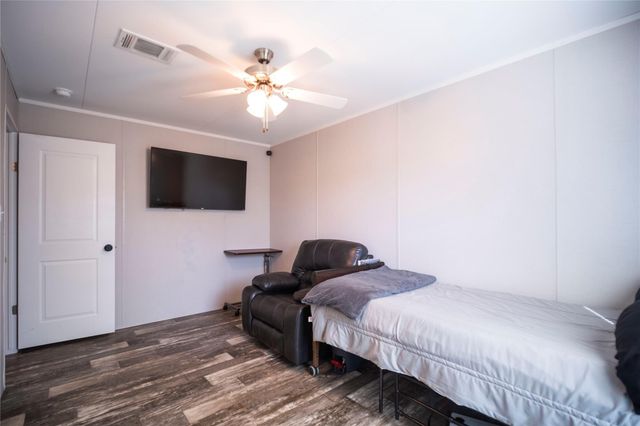 5402 Five Oaks Drive, Spring, TX 77389