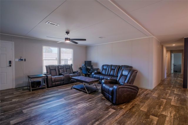 5402 Five Oaks Drive, Spring, TX 77389