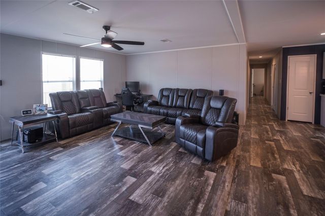 5402 Five Oaks Drive, Spring, TX 77389